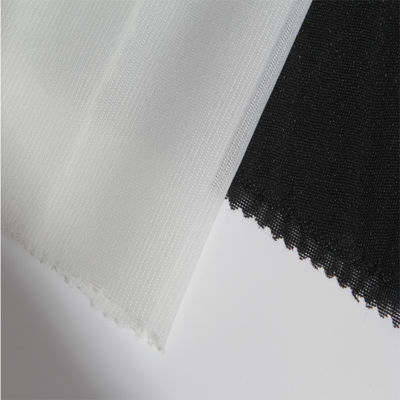 La ligne CP66 GAOXIN enveloppement tricoté tissé fusion interlining fait de 100% de polyester dans vos besoins