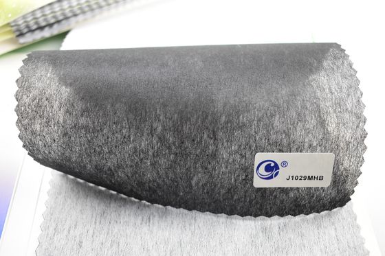 Tissu non tissé pour les vêtements à broderie 100% polyester