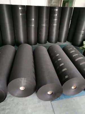 Tissu de filtre à air à charbon actif non tissé 100% polyester pour les applications de revêtement