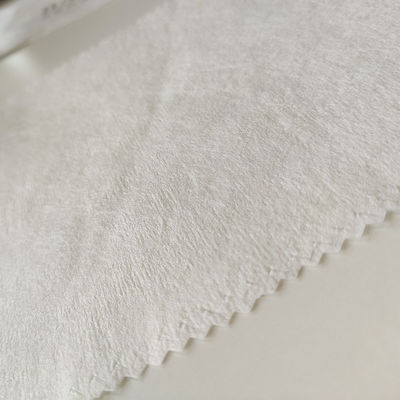 Tissu satiné soluble dans l'eau chaude, non tissé, pour une largeur de 100 à 152 cm